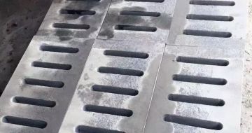 常德 芝麻灰石材沟盖板