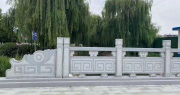 常德 芝麻灰桥栏杆、河道栏杆安装效果
