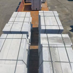 常德 路沿石装车出货