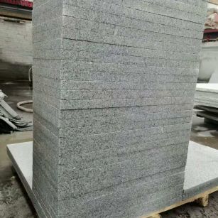 常德 花岗岩 地铺成品300*600，尺寸标准、厚薄均匀