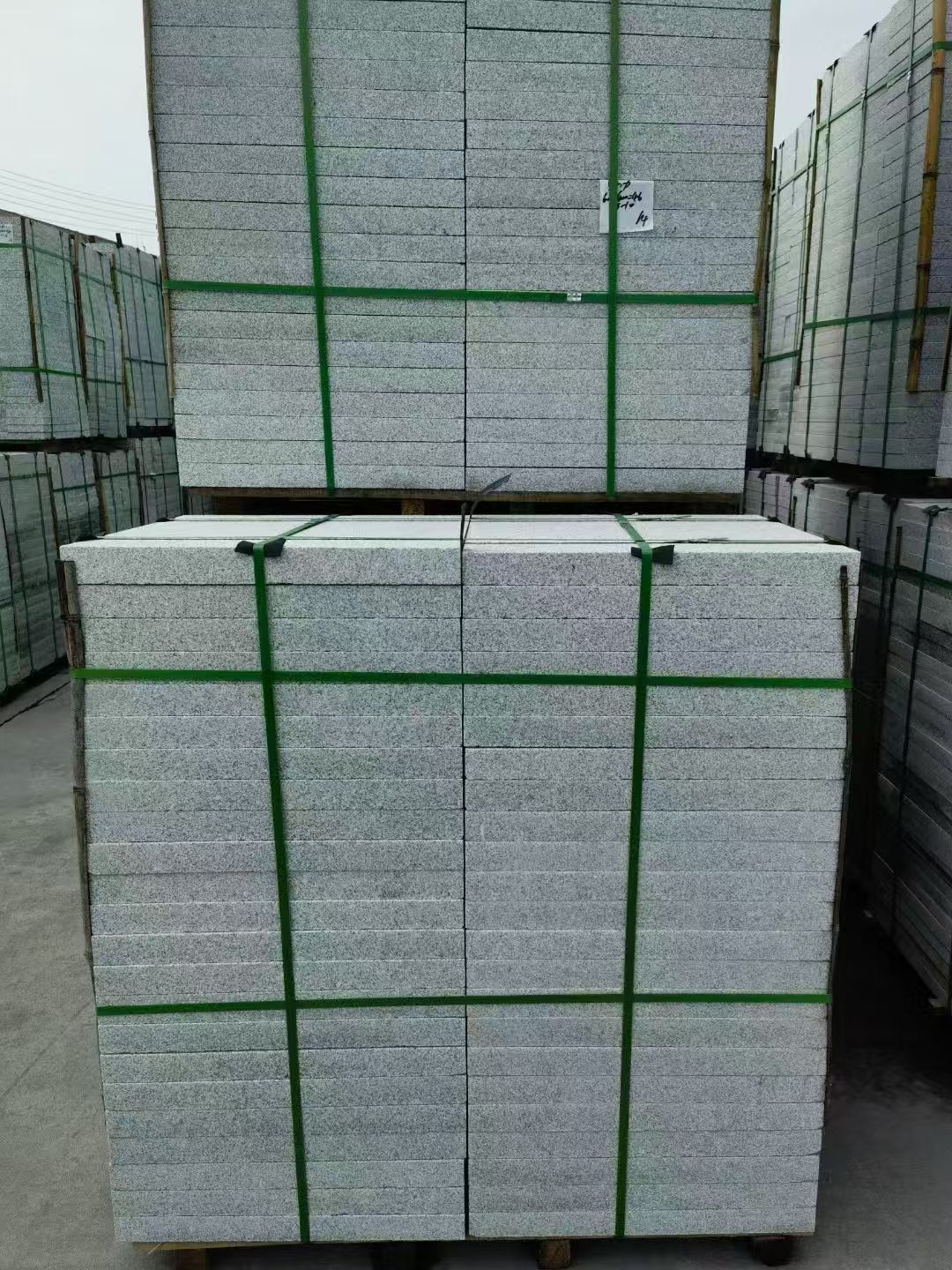 常德 火烧面地铺石，街道广场园林市政工程板，1.8~5.0厚均有现货