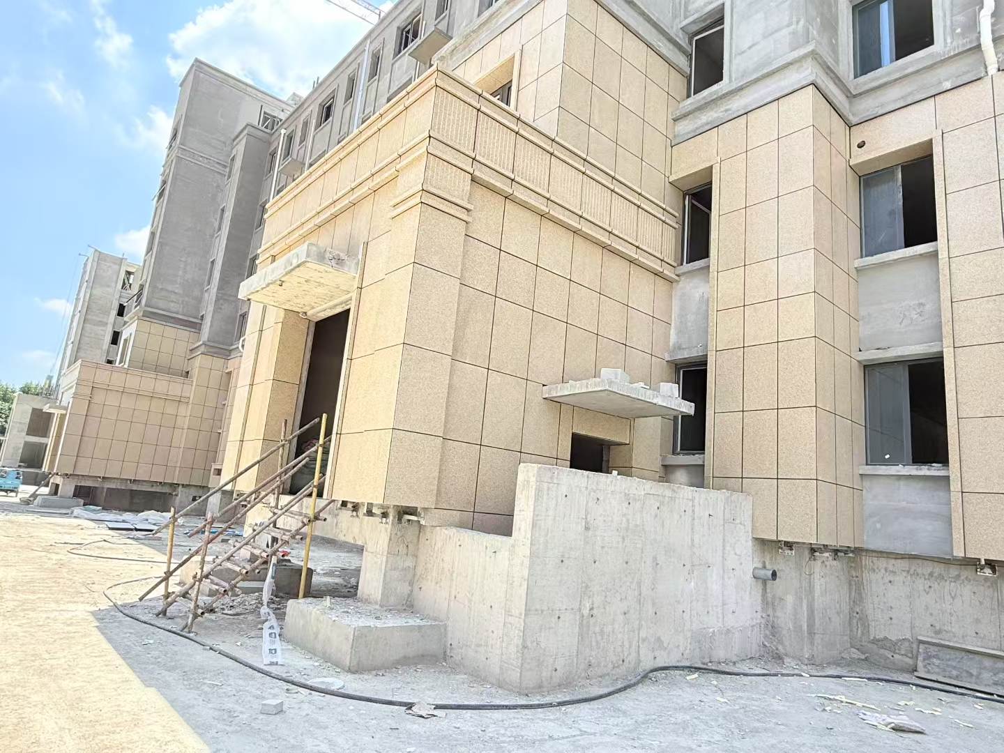 常德 黄金麻干挂，工地实拍