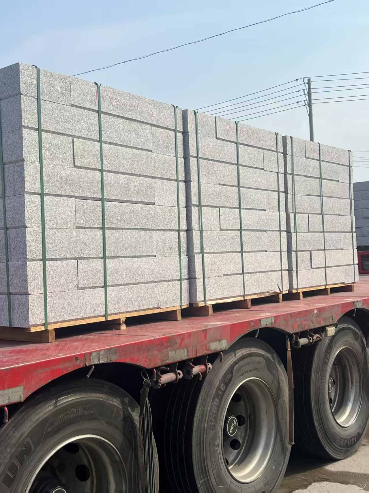 常德 芙蓉白路沿石装车