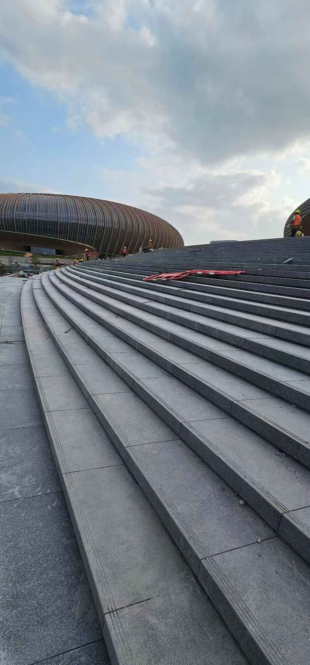 常德 弧形整石台阶铺装效果图