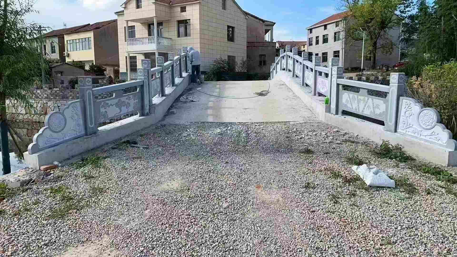 常德 芝麻灰花岗岩桥栏杆